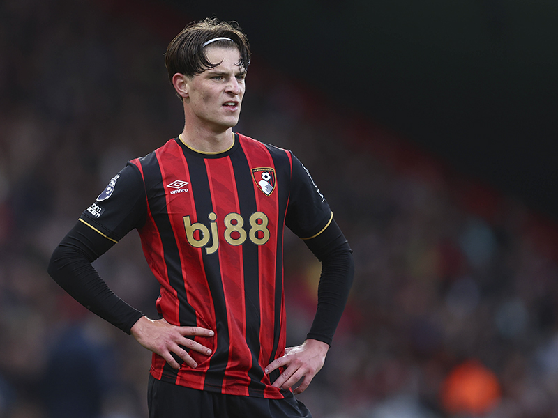 Chelsea prepare improved bid for Bournemouth's Alex Scott