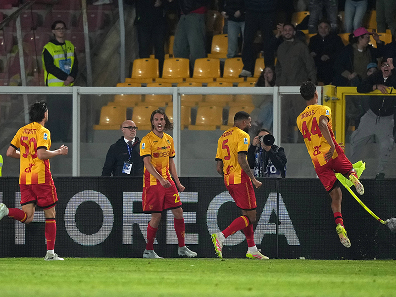 Lecce ends losing run with late draw against Fiorentina
