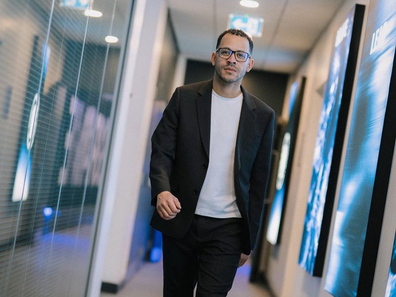 Authority lost and results gone: the fall of Rosenior at Chelsea