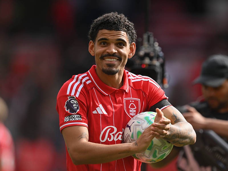 Gibbs-White faces defining month in race for World Cup spot