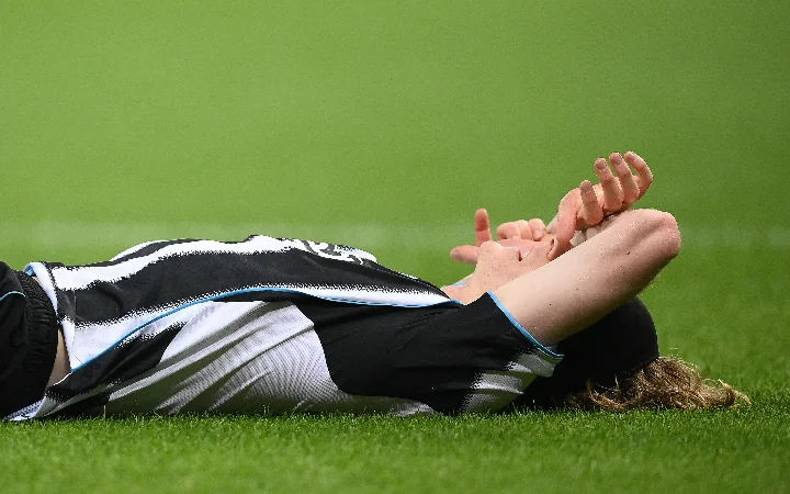 Anthony Gordon Injury Puts England Call-Up in Doubt