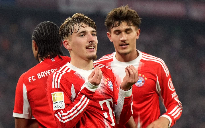 Kane rescues Bayern with late penalty against Mainz