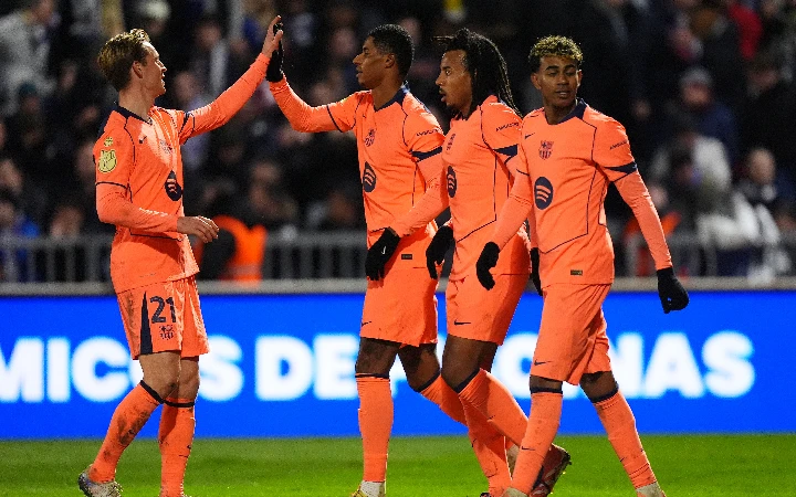 Rashford strike helps Barca reach Copa del Rey last 16