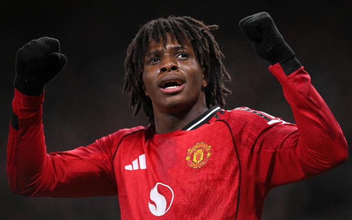 Patrick Dorgu strike against Newcastle at Old Trafford sends United fifth