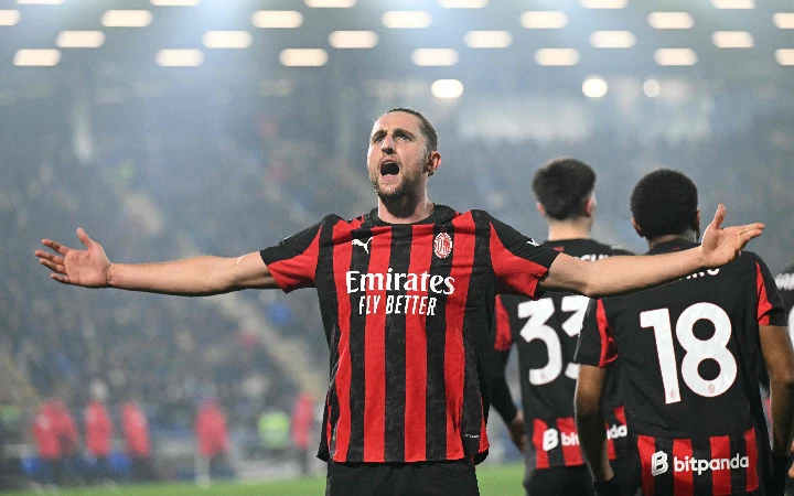Maignan and Rabiot star as Milan rally past Como to close Inter gap