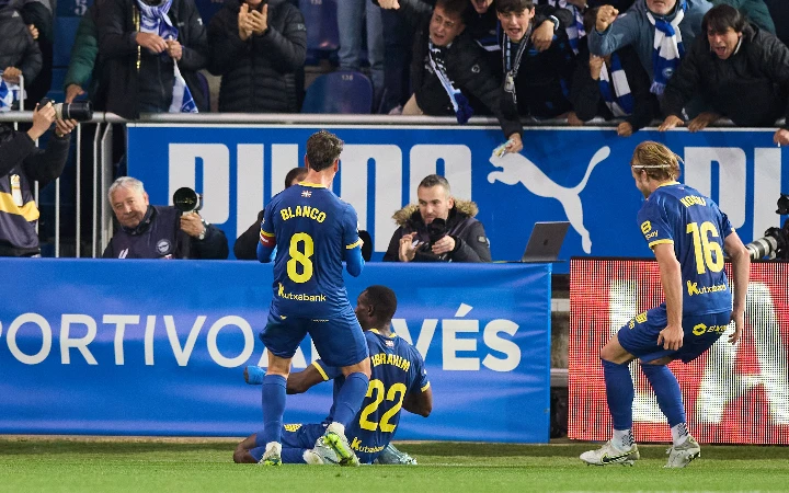 Diabate fires Alavés past champions Barcelona to boost survival hopes